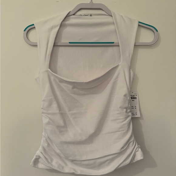 The A&F Ava Top - Picture 1 of 4